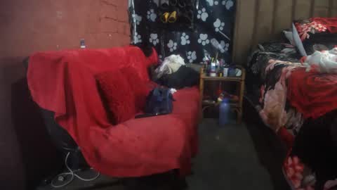 curvypear76x online show from 11/24/25, 09:31