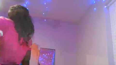 Snapshot of curvyychocolate chatting on 02/11/25, 12:17 curvyychocolate online show from 02/11/25, 12:17