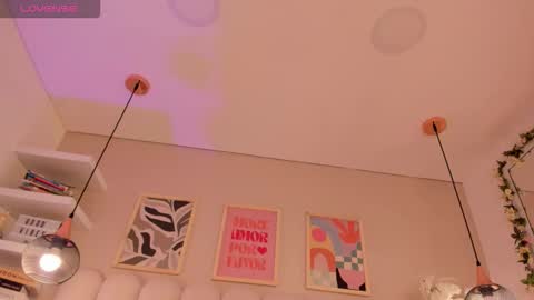 Snapshot of cute__cherry_ chatting on 11/08/25, 07:34 Amber online show from 11/08/25, 07:34