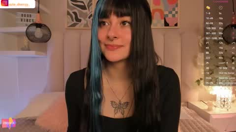 Snapshot of cute__cherry_ chatting on 11/26/25, 08:54 Amber online show from 11/26/25, 08:54