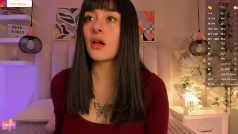 Snapshot of cute__cherry_ chatting on 12/05/25, 08:38 Amber online show from 12/05/25, 08:38