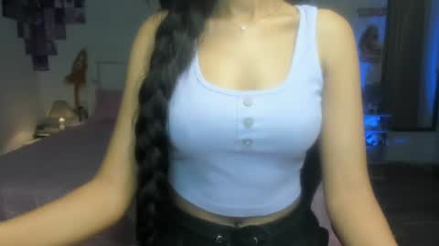 Snapshot of cute_alishaa chatting on 07/03/26, 10:27 Alisha online show from 07/03/26, 10:27
