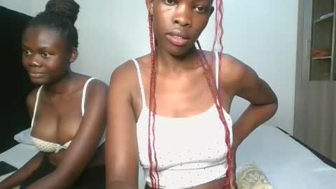 Snapshot of cute_angel11 chatting on 10/03/25, 02:30 angel online show from 10/03/25, 02:30