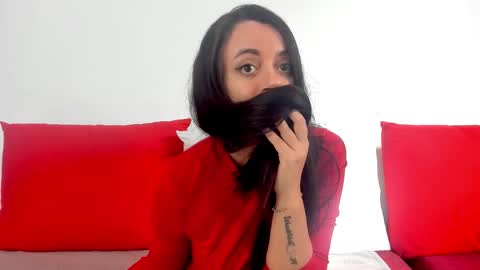 cute_angel95 online show from 10/23/25, 08:24