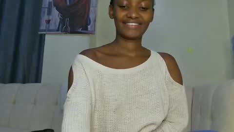 Snapshot of cute_annah chatting on 02/02/25, 11:21 cute annah online show from 02/02/25, 11:21