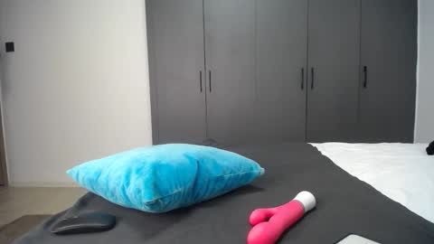 Snapshot of cute_ass18 chatting on 06/03/26, 08:03 Liya online show from 06/03/26, 08:03