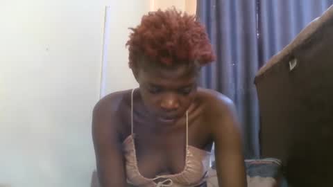 cute_banice online show from 12/24/24, 01:28