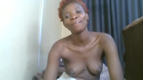 cute_banice online show from 12/31/24, 01:04