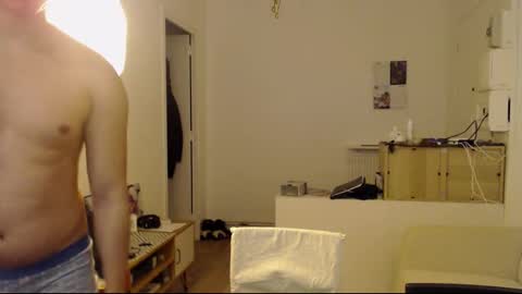 Tomas online show from 01/13/26, 04:23