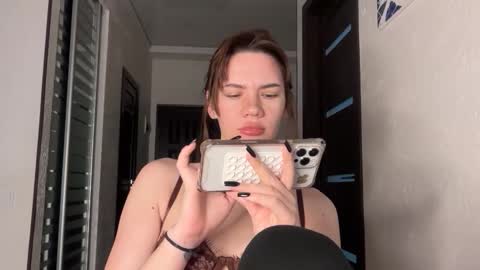 cute_bubbles online show from 12/18/25, 07:03