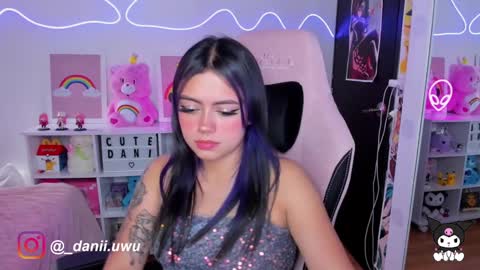 Snapshot of cute_dani__ chatting on 02/05/25, 06:37 Dani  online show from 02/05/25, 06:37