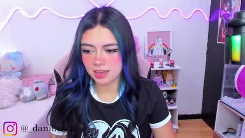 Snapshot of cute_dani__ chatting on 09/10/25, 09:04 Dani  online show from 09/10/25, 09:04