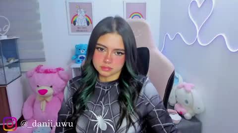 Snapshot of cute_dani__ chatting on 06/13/26, 03:59 Dani online show from 06/13/26, 03:59