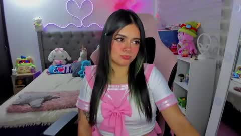 Snapshot of cute_dani__ chatting on 07/26/26, 04:31 Dani online show from 07/26/26, 04:31
