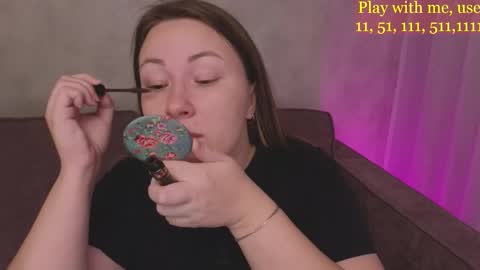Snapshot of cute_darina chatting on 10/23/25, 01:27 Everyday stream in the same time online show from 10/23/25, 01:27