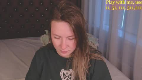 Everyday stream in the same time online show from 03/30/26, 01:17