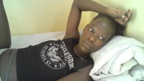 Snapshot of cute_doria chatting on 02/10/25, 02:26 cute_doria online show from 02/10/25, 02:26