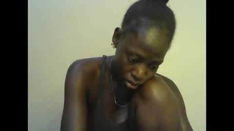 Snapshot of cute_doria chatting on 02/23/25, 04:13 cute_doria online show from 02/23/25, 04:13