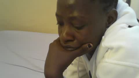 Snapshot of cute_doria chatting on 03/10/25, 10:37 cute_doria online show from 03/10/25, 10:37