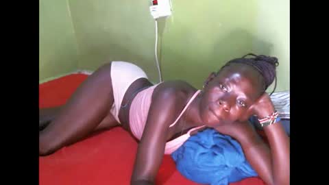 Snapshot of cute_doria chatting on 10/13/25, 03:12 cute_doria online show from 10/13/25, 03:12