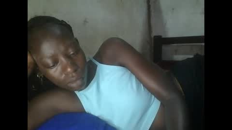 Snapshot of cute_doria chatting on 11/12/25, 06:25 cute_doria online show from 11/12/25, 06:25