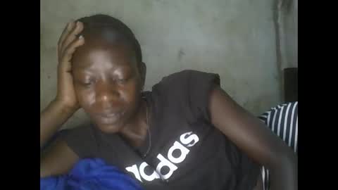 Snapshot of cute_doria chatting on 11/18/25, 05:01 cute_doria online show from 11/18/25, 05:01