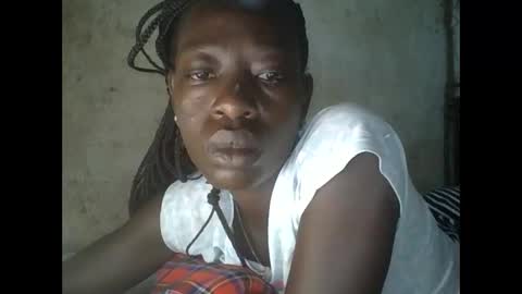 Snapshot of cute_doria chatting on 11/30/25, 02:04 cute_doria online show from 11/30/25, 02:04