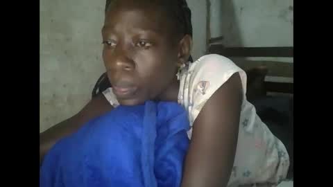 Snapshot of cute_doria chatting on 12/01/25, 02:05 cute_doria online show from 12/01/25, 02:05