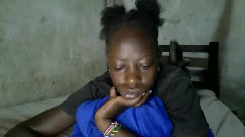 Snapshot of cute_doria chatting on 12/14/25, 02:06 cute_doria online show from 12/14/25, 02:06