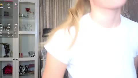 Anne online show from 09/27/25, 07:24