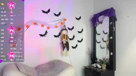 Cute horny1 online show from 10/27/25, 03:21