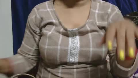 Snapshot of cute_kashmira99 chatting on 03/11/25, 04:07 kashmira online show from 03/11/25, 04:07