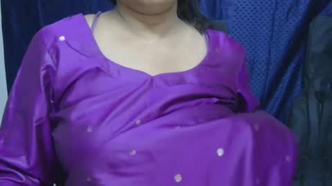 Snapshot of cute_kashmira99 chatting on 09/20/25, 06:09 kashmira online show from 09/20/25, 06:09