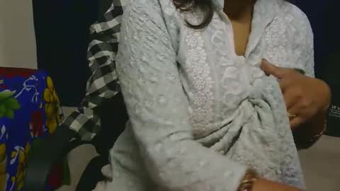 Snapshot of cute_kashmira99 chatting on 11/06/25, 05:47 kashmira online show from 11/06/25, 05:47