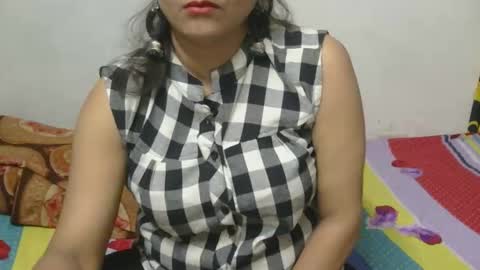 Snapshot of cute_kashmira99 chatting on 11/10/25, 05:06 kashmira online show from 11/10/25, 05:06