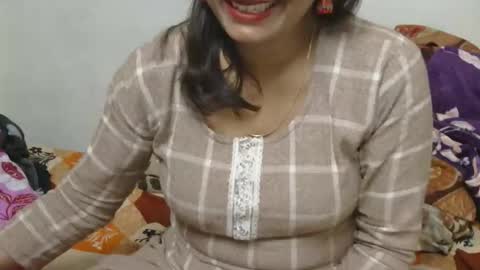 Snapshot of cute_kashmira99 chatting on 11/30/25, 05:17 kashmira online show from 11/30/25, 05:17