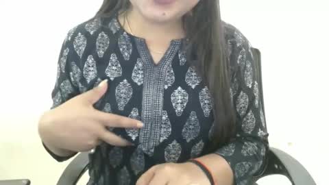 Snapshot of cute_kavya chatting on 10/11/25, 08:13 cute_kavya online show from 10/11/25, 08:13