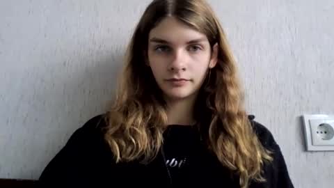 Snapshot of cute_kitte chatting on 12/15/24, 07:46 cute_kitte online show from 12/15/24, 07:46