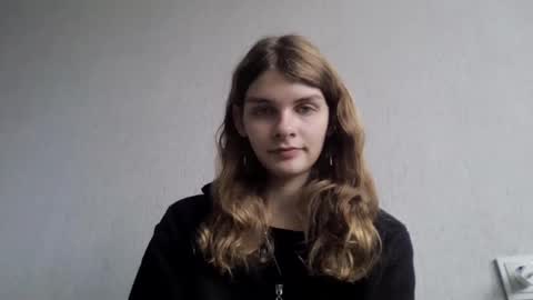 Snapshot of cute_kitte chatting on 12/17/24, 08:56 cute_kitte online show from 12/17/24, 08:56