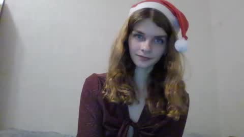 Snapshot of cute_kitte chatting on 12/25/24, 06:52 cute_kitte online show from 12/25/24, 06:52