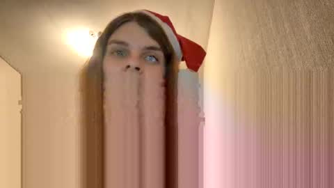 Snapshot of cute_kitte chatting on 12/27/24, 10:48 cute_kitte online show from 12/27/24, 10:48