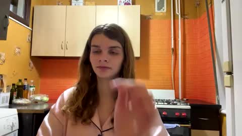 Snapshot of cute_kitte chatting on 02/24/25, 09:20 cute_kitte online show from 02/24/25, 09:20