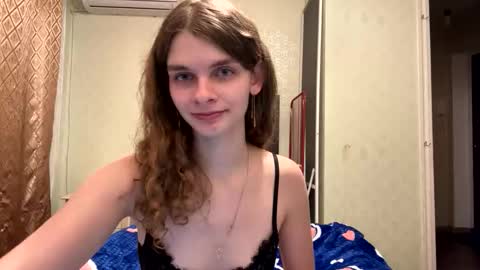 Snapshot of cute_kitte chatting on 10/03/25, 06:49 cute_kitte online show from 10/03/25, 06:49
