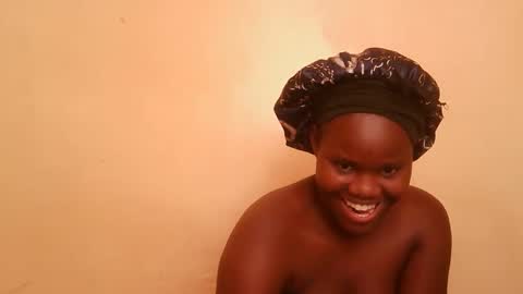 cute_latifah online show from 02/01/26, 11:20