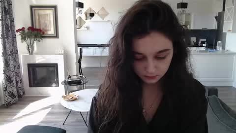 Snapshot of cute_lilia chatting on 05/05/26, 07:16 Lilia online show from 05/05/26, 07:16