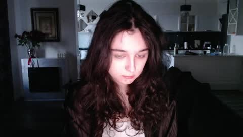 Snapshot of cute_lilia chatting on 05/06/26, 05:18 Lilia online show from 05/06/26, 05:18