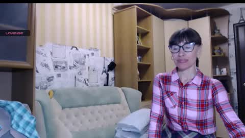 Snapshot of cute_lion_ chatting on 10/26/25, 11:38 cute_lion_ online show from 10/26/25, 11:38