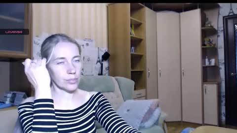 Snapshot of cute_lion_ chatting on 10/31/25, 01:56 cute_lion_ online show from 10/31/25, 01:56