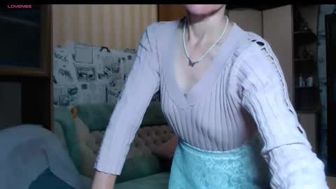 Snapshot of cute_lion_ chatting on 11/08/25, 12:05 cute_lion_ online show from 11/08/25, 12:05