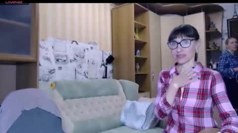 Snapshot of cute_lion_ chatting on 11/15/25, 11:51 cute_lion_ online show from 11/15/25, 11:51